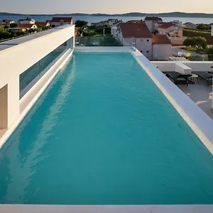 Luxury La Perla Apartament